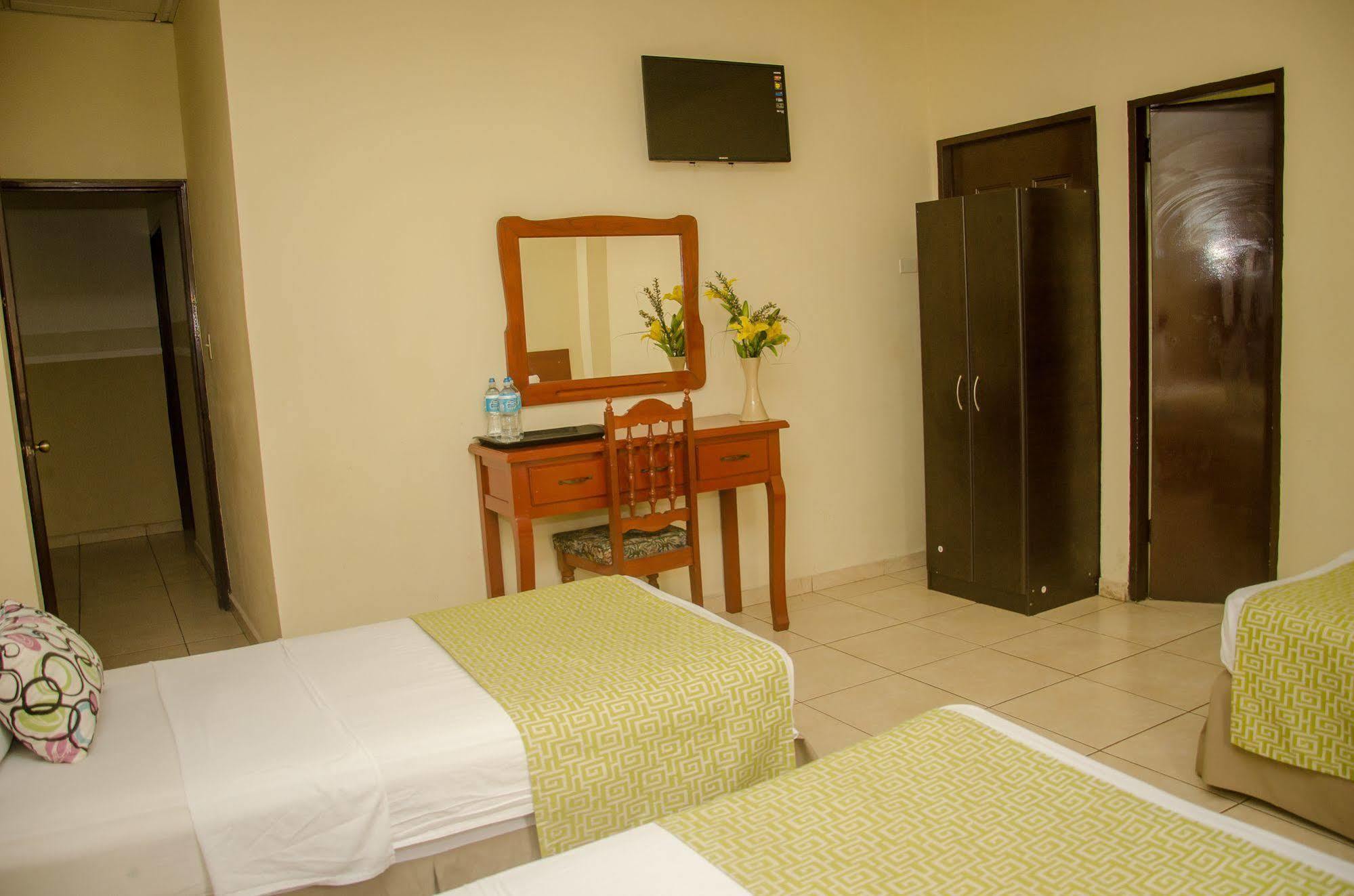 Hotel Residencial Cervantes David Ngoại thất bức ảnh